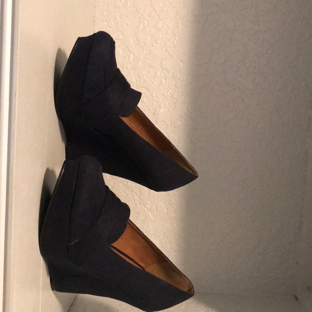Navy blue Michael Antonio loafer wedges size 9